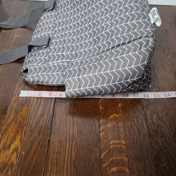 Bananafish Studio Sienna Arrow Tote Diaper Bag Grey - Picture 2 of 14